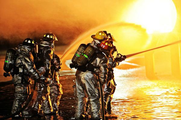 Integrate clicks-and-mortar methodologies